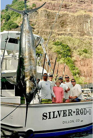 Hand-to-hand combat puts 800-pound marlin in the boat