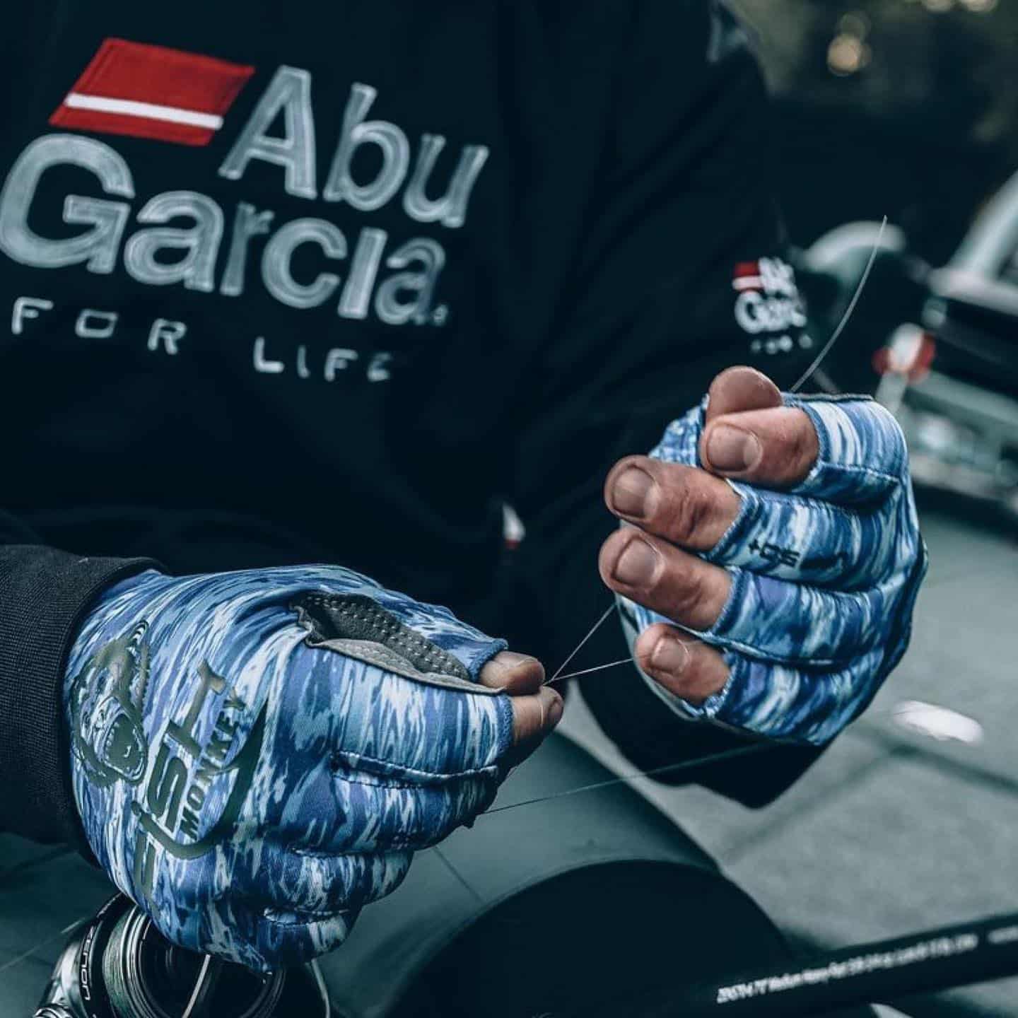 best lure fishing gloves KastKing Mountain Mist They are also highly flexible to allow for easy Aftco Release Glove - Black