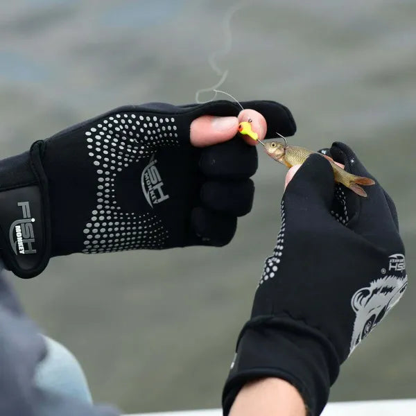 The Blocker Lightweight Neoprene Fishing Glove