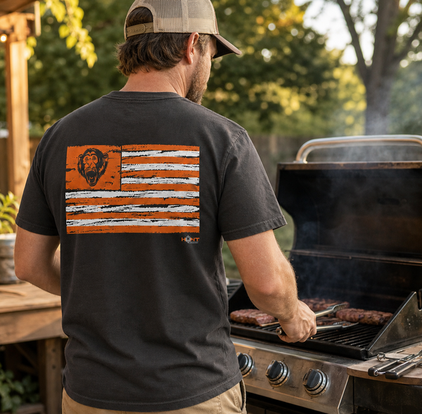 Hunt Monkey Chalk Flag T-Shirt